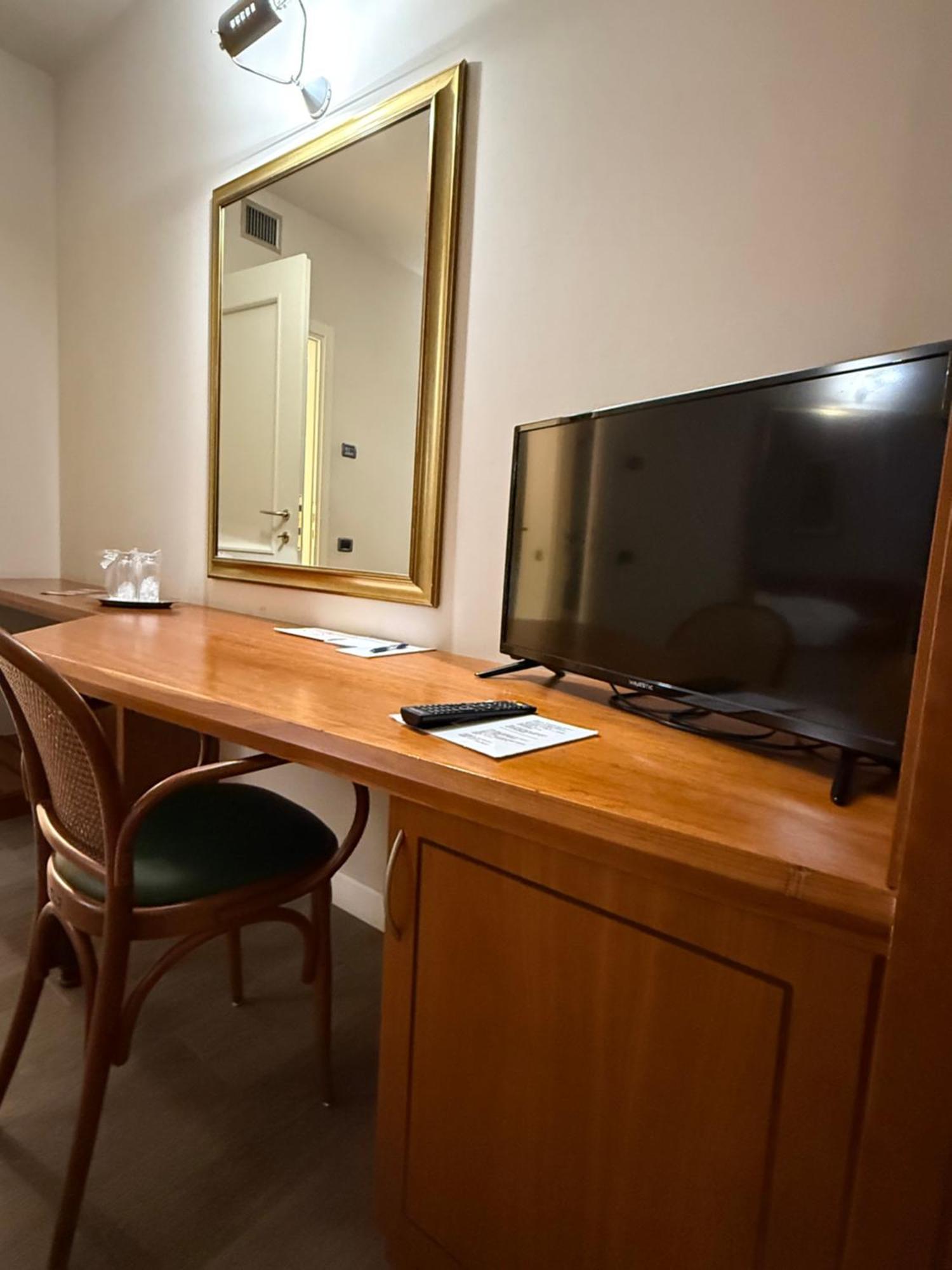 Hotel Motel Sporting Montodine 外观 照片