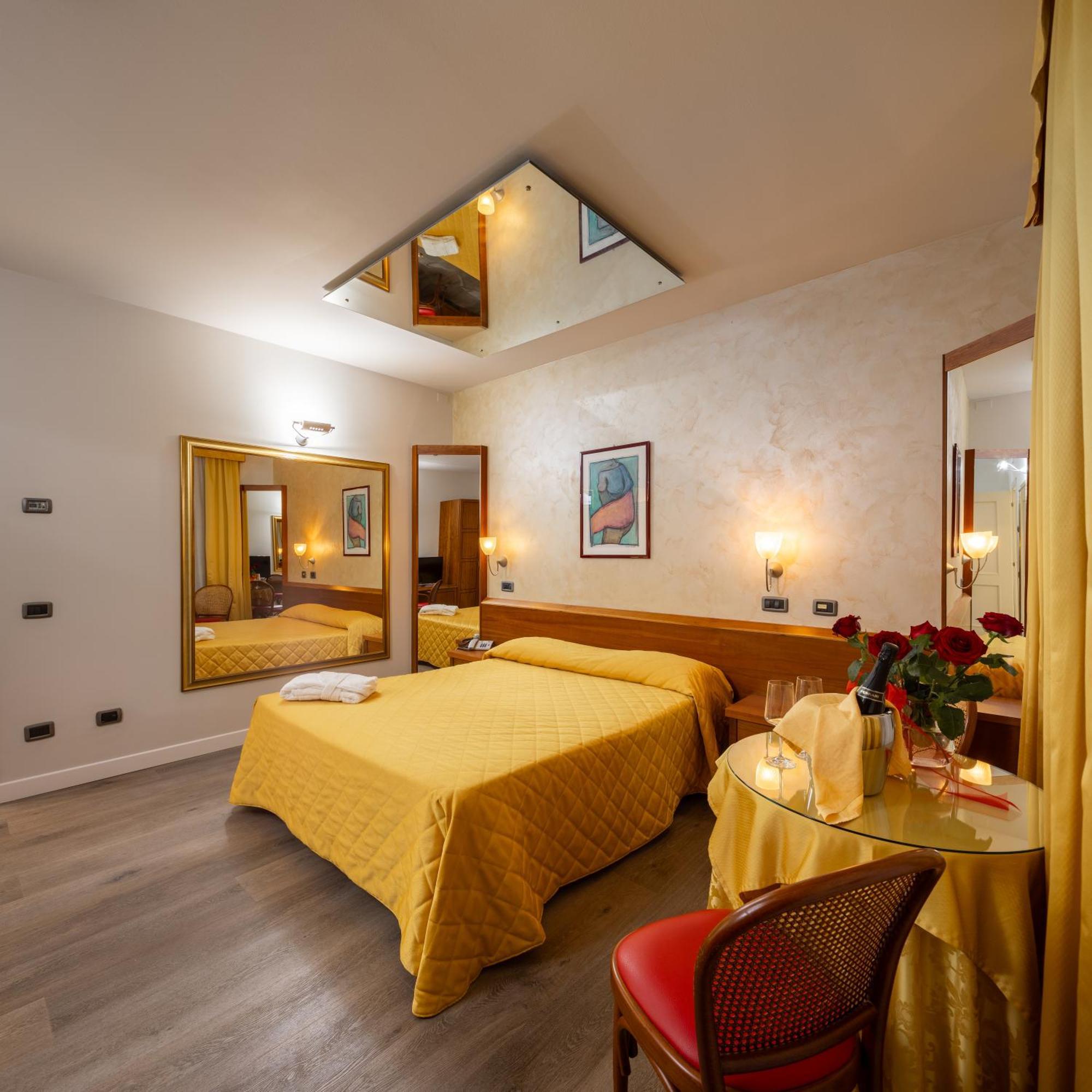 Hotel Motel Sporting Montodine 外观 照片